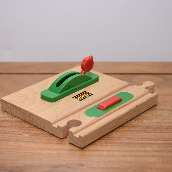 BRIO 33669 AUTO STOP START TRACK for Thomas and Friends Wooden Railway Train Set - Picture 2 of 6